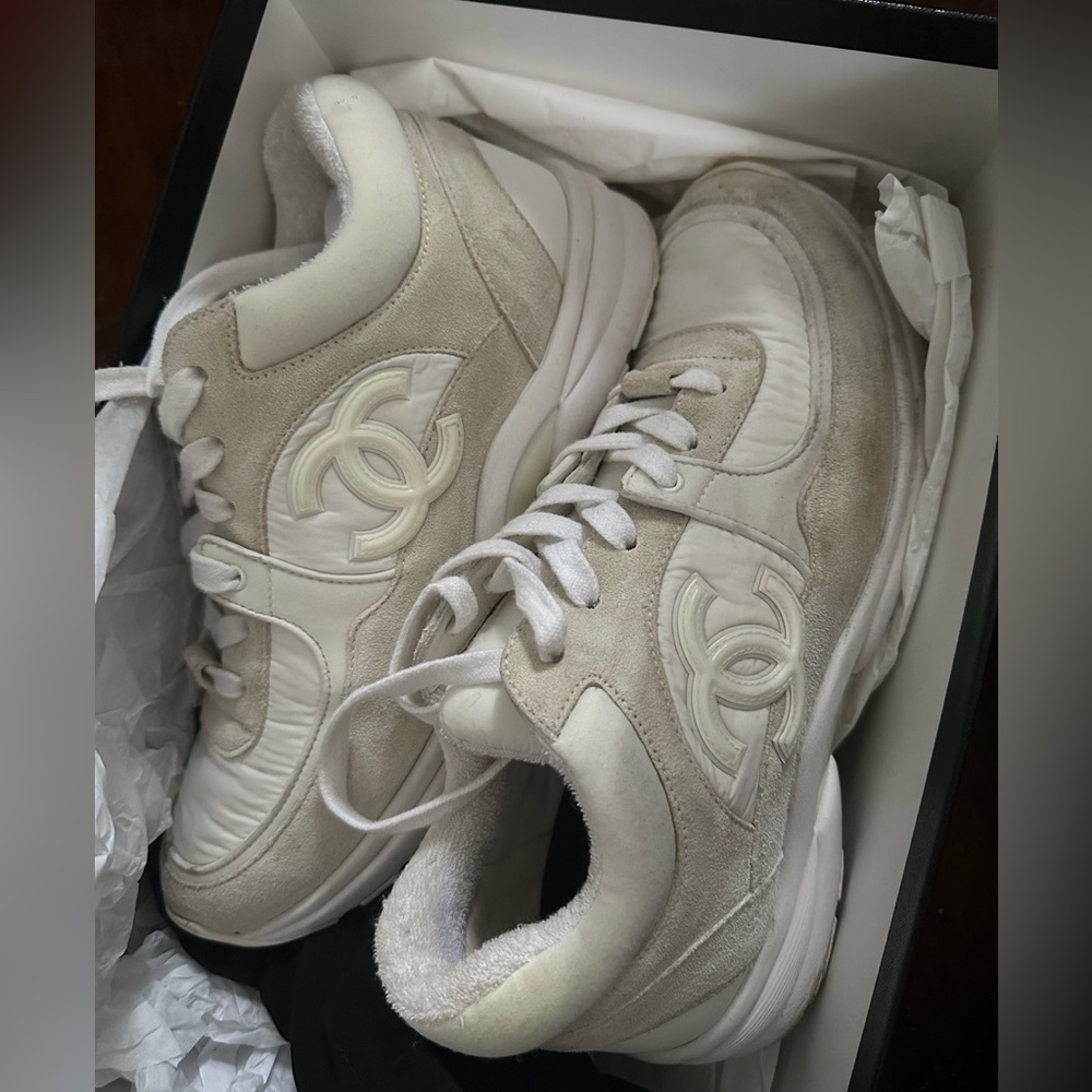 Women chanel sneakers